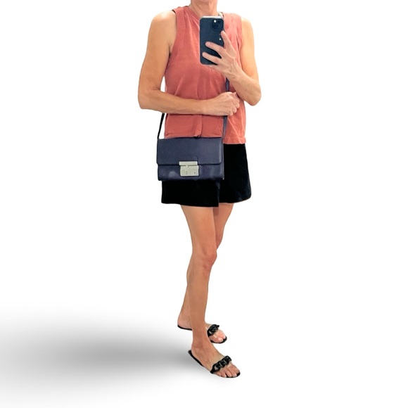 LIKE NEW! Michael Kors Dark Plum Leather Sloan Convertible Crossbody to Clutch - Picture 8 of 8